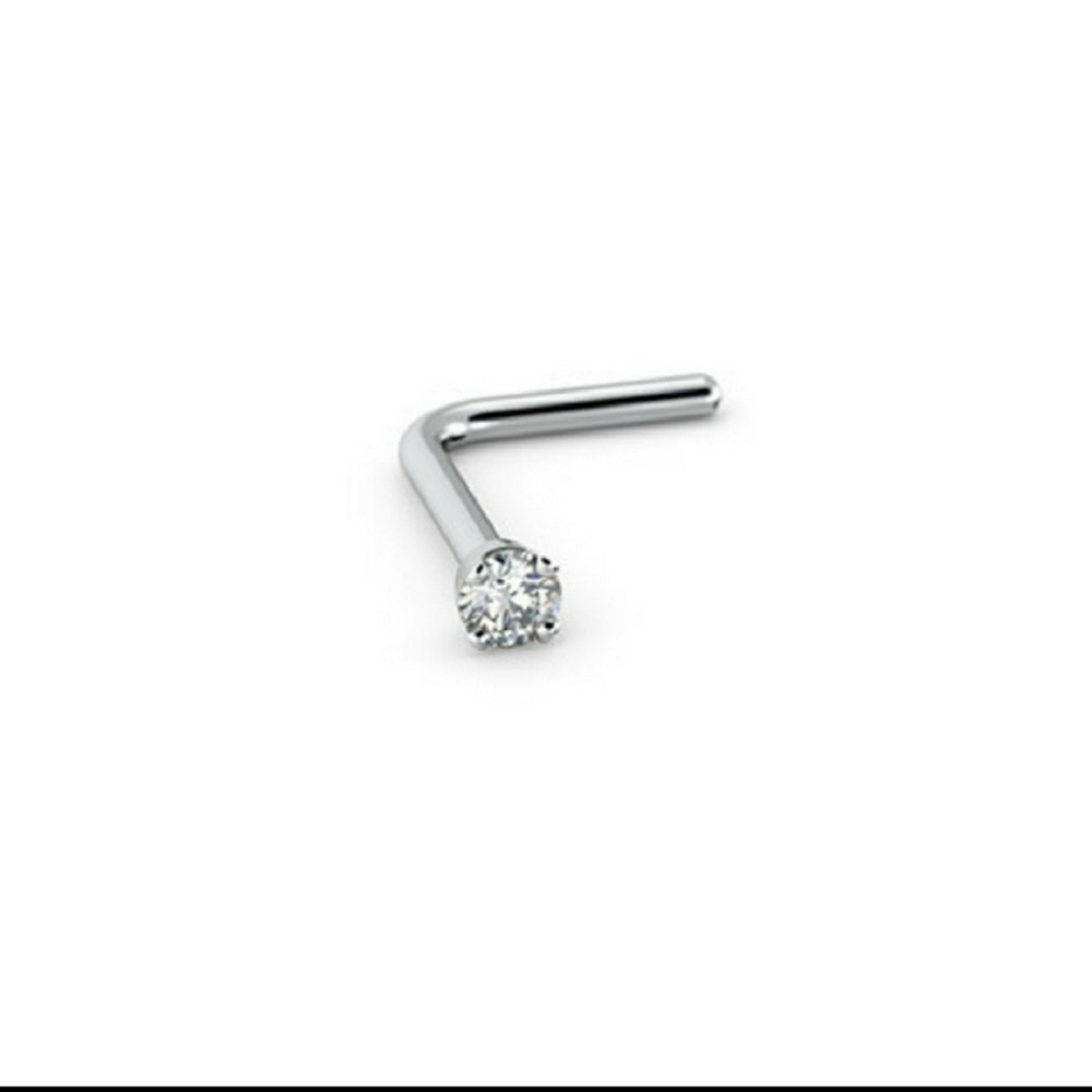 Diamond nose stud